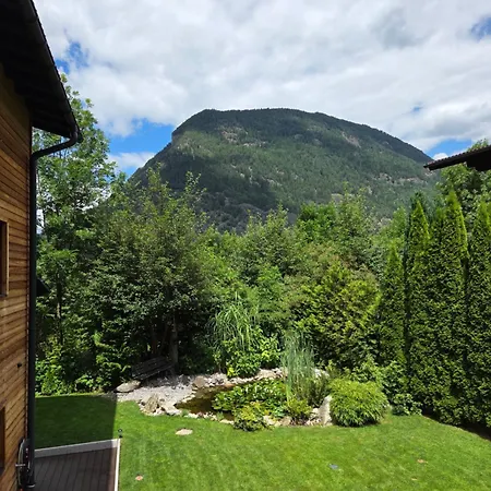 Nicolle Apartment Sautens